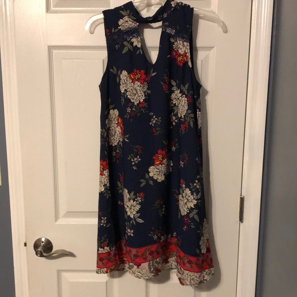 NEVER BEEN WORN Dress
